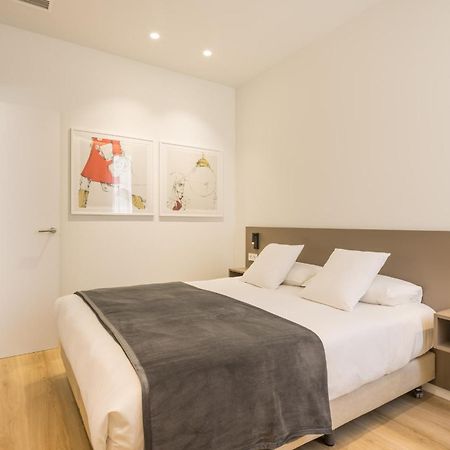 فالنسيا Mon Suites Jardin De Ayora الغرفة الصورة